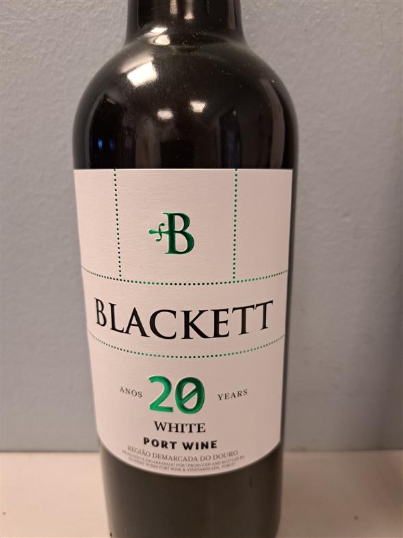 Blackett 20 YO White